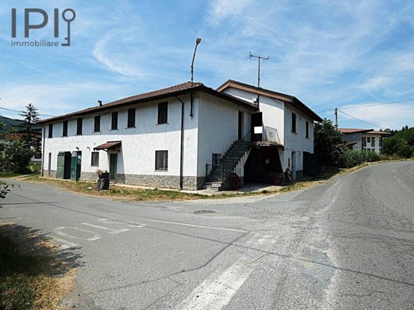 casa indipendente in vendita a Cartosio