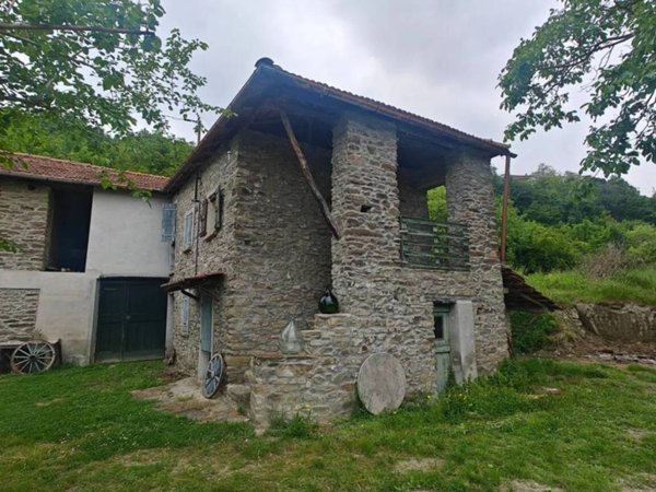casa indipendente in vendita a Cartosio