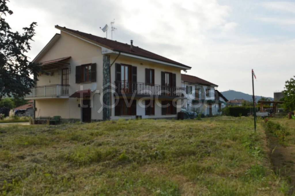 casa indipendente in vendita a Cartosio