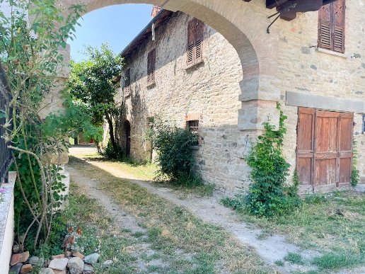 casa indipendente in vendita a Cartosio in zona Garini
