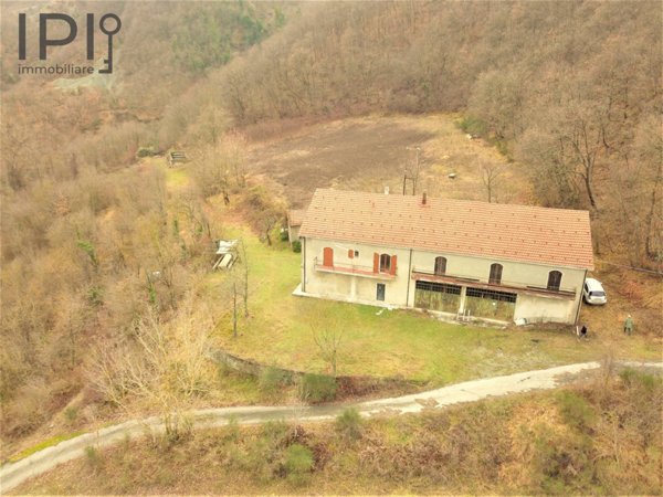 casa indipendente in vendita a Cartosio in zona Garini