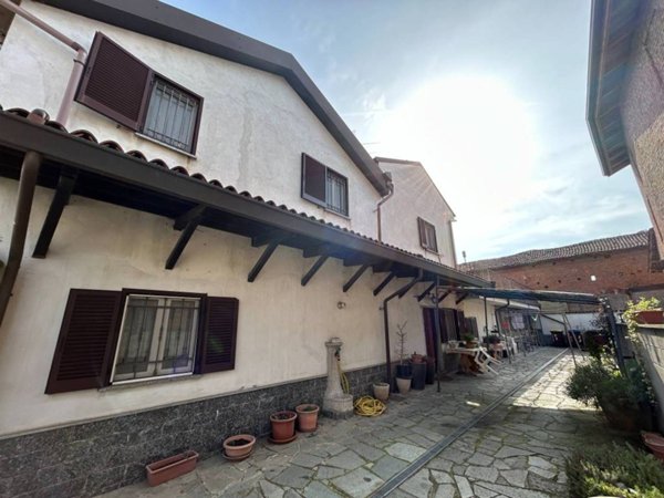 casa indipendente in vendita a Casal Cermelli