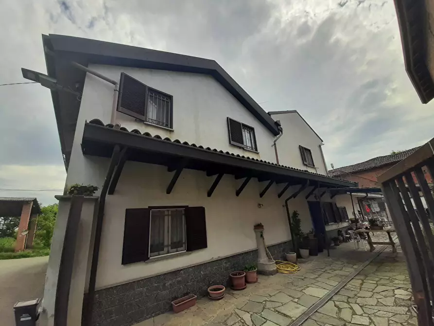 casa indipendente in vendita a Casal Cermelli