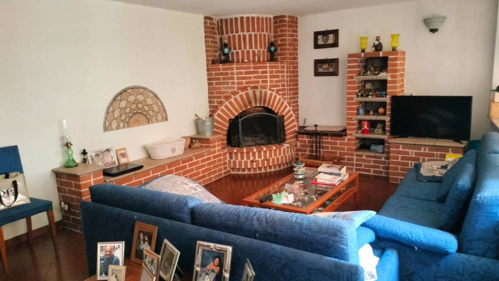 casa indipendente in vendita a Casal Cermelli