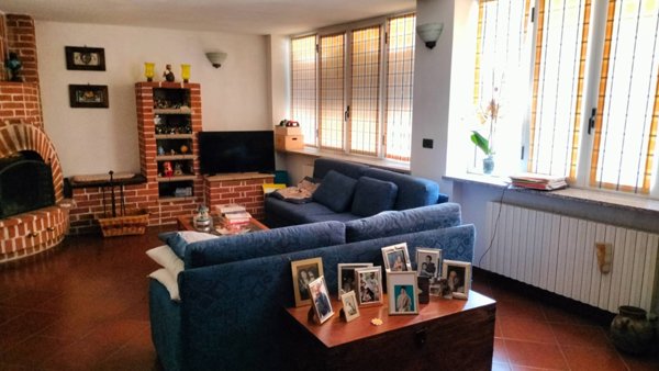 casa indipendente in vendita a Casal Cermelli
