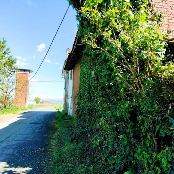 casa indipendente in vendita a Casal Cermelli