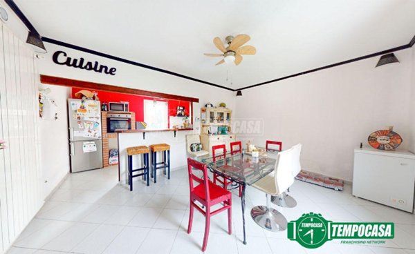 casa indipendente in vendita a Casal Cermelli