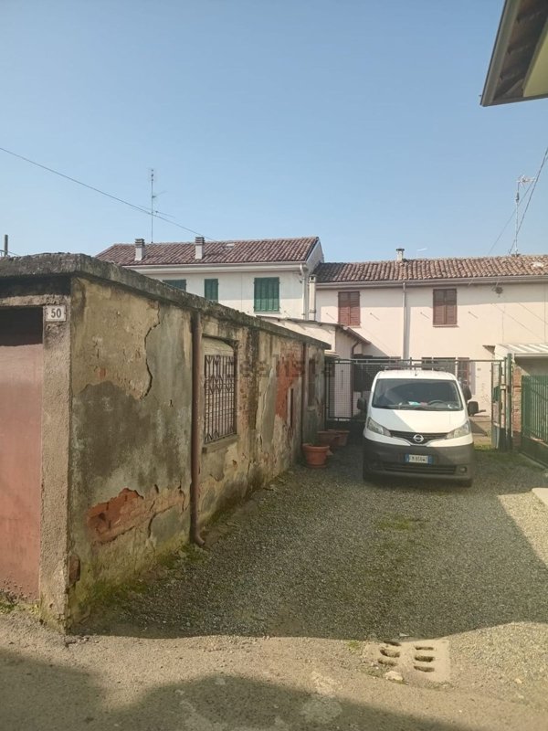 casa indipendente in vendita a Casal Cermelli