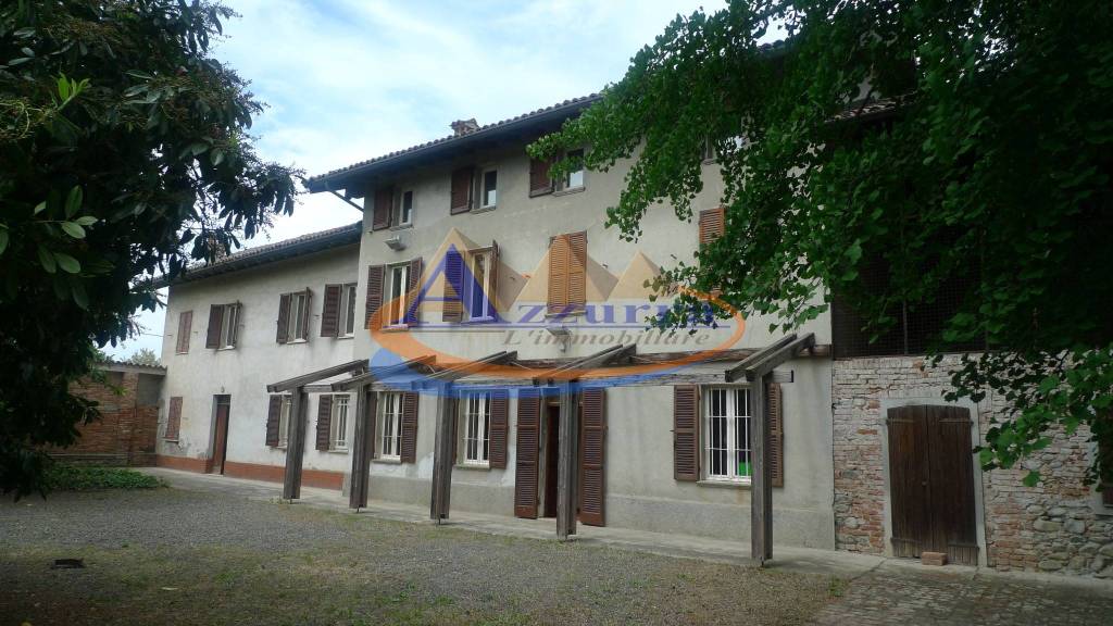 casa indipendente in vendita a Casal Cermelli