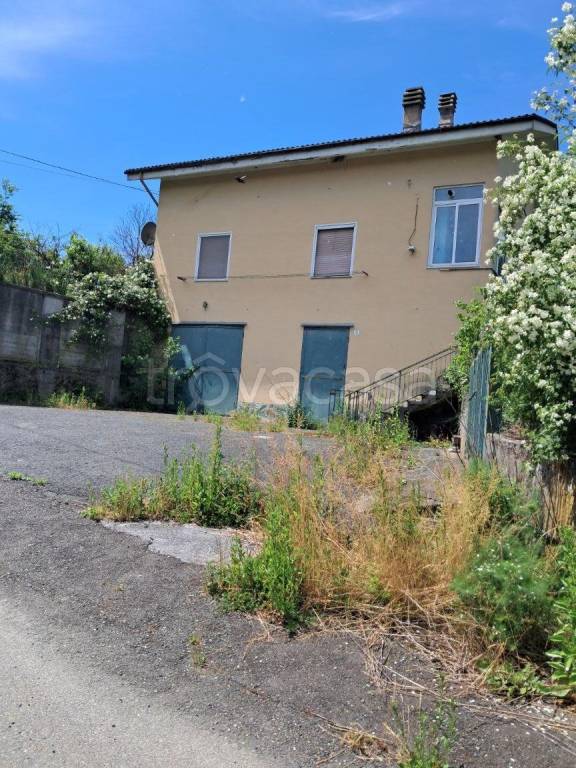 casa indipendente in vendita a Casaleggio Boiro