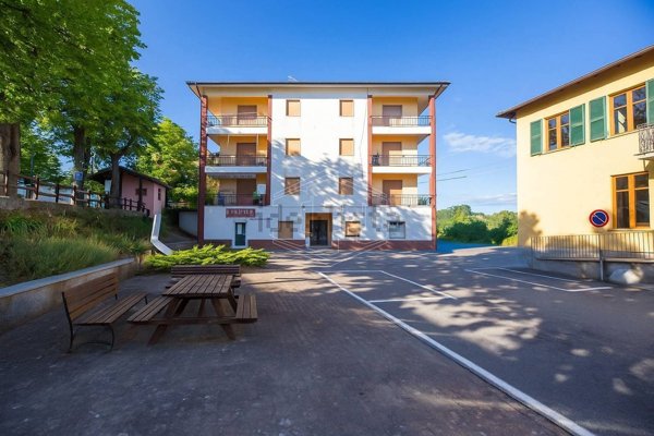 appartamento in vendita a Casaleggio Boiro