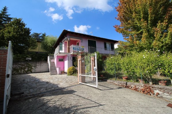casa indipendente in vendita a Casaleggio Boiro