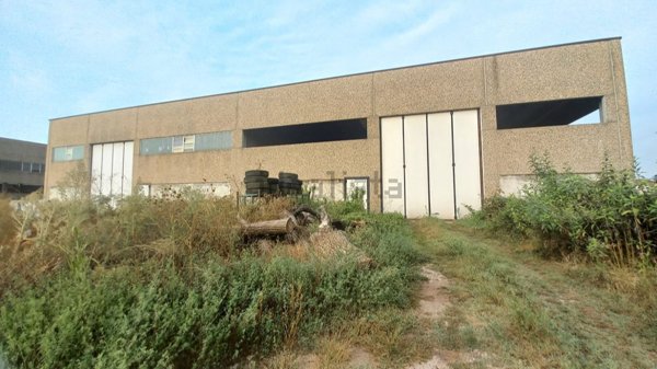 capannone in vendita a Casale Monferrato