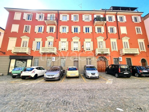 casa indipendente in vendita a Casale Monferrato