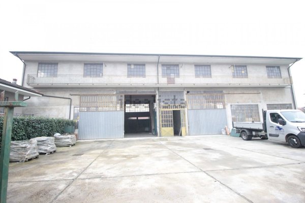 casa indipendente in vendita a Casale Monferrato