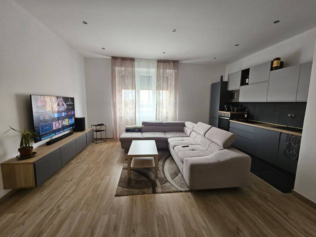 casa indipendente in vendita a Casale Monferrato
