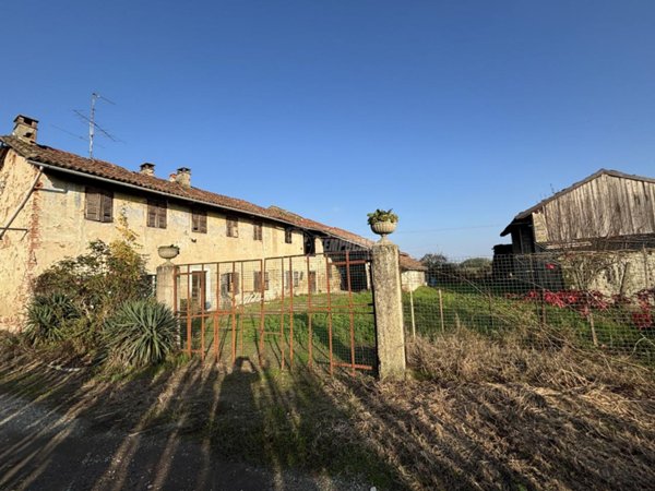 casa indipendente in vendita a Casale Monferrato