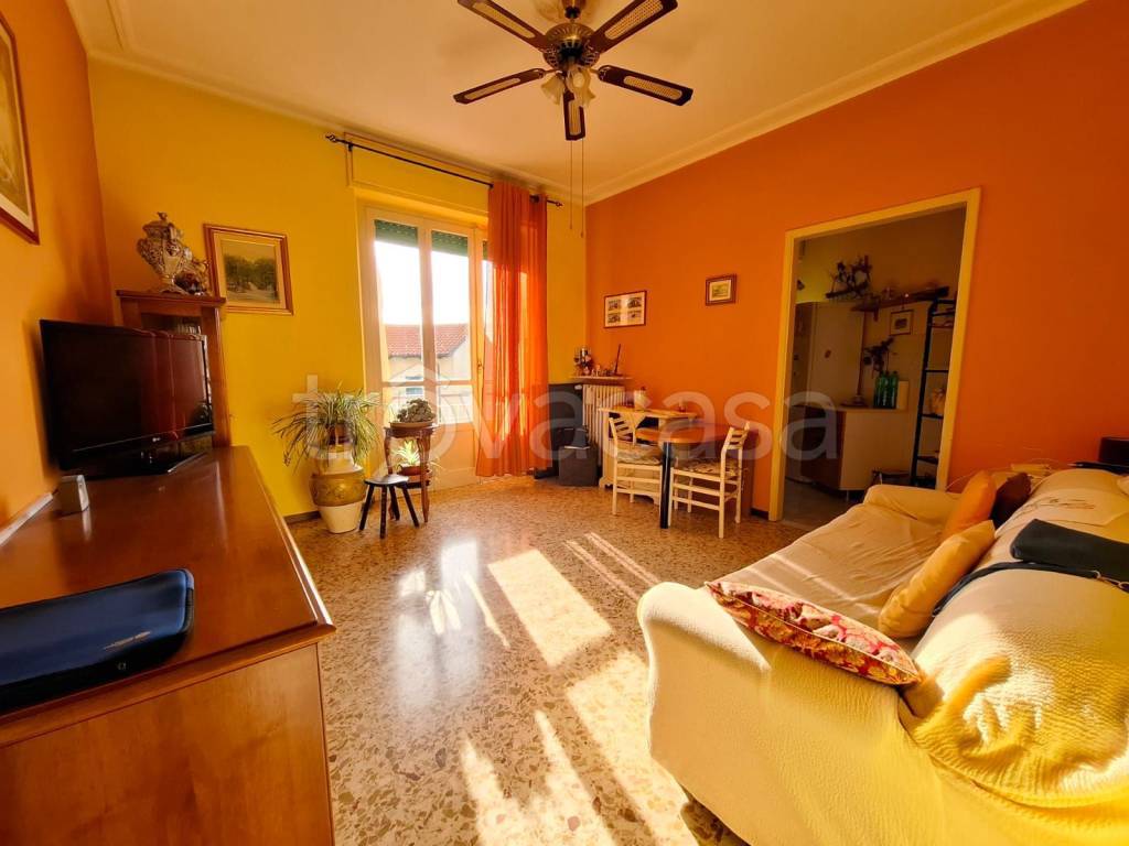 casa indipendente in vendita a Casale Monferrato