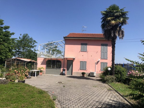 casa indipendente in vendita a Casale Monferrato