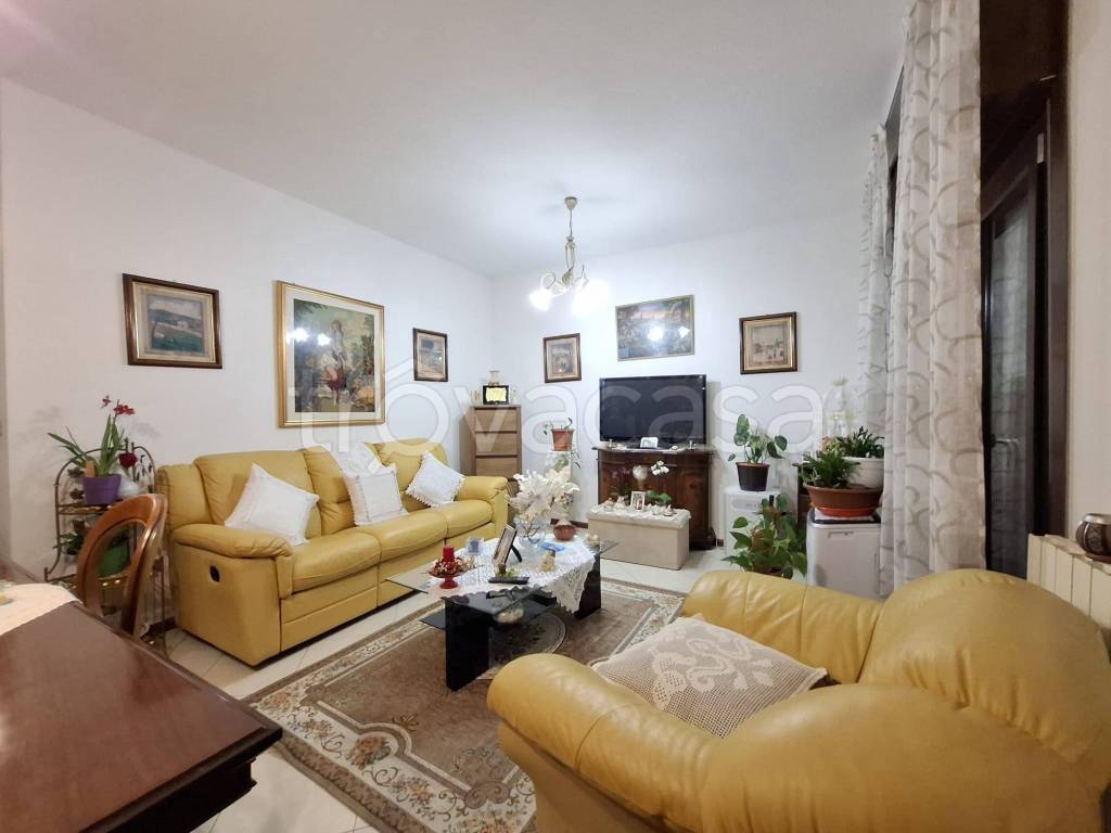 casa indipendente in vendita a Casale Monferrato