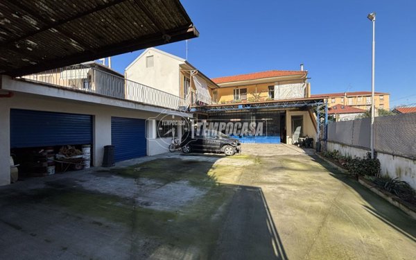 casa indipendente in vendita a Casale Monferrato