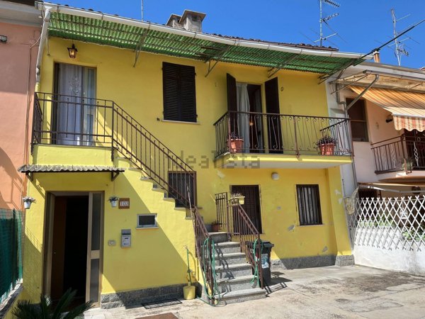 casa indipendente in vendita a Casale Monferrato