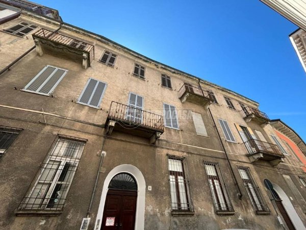 casa indipendente in vendita a Casale Monferrato