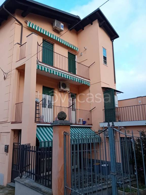 casa indipendente in vendita a Casale Monferrato in zona San Germano