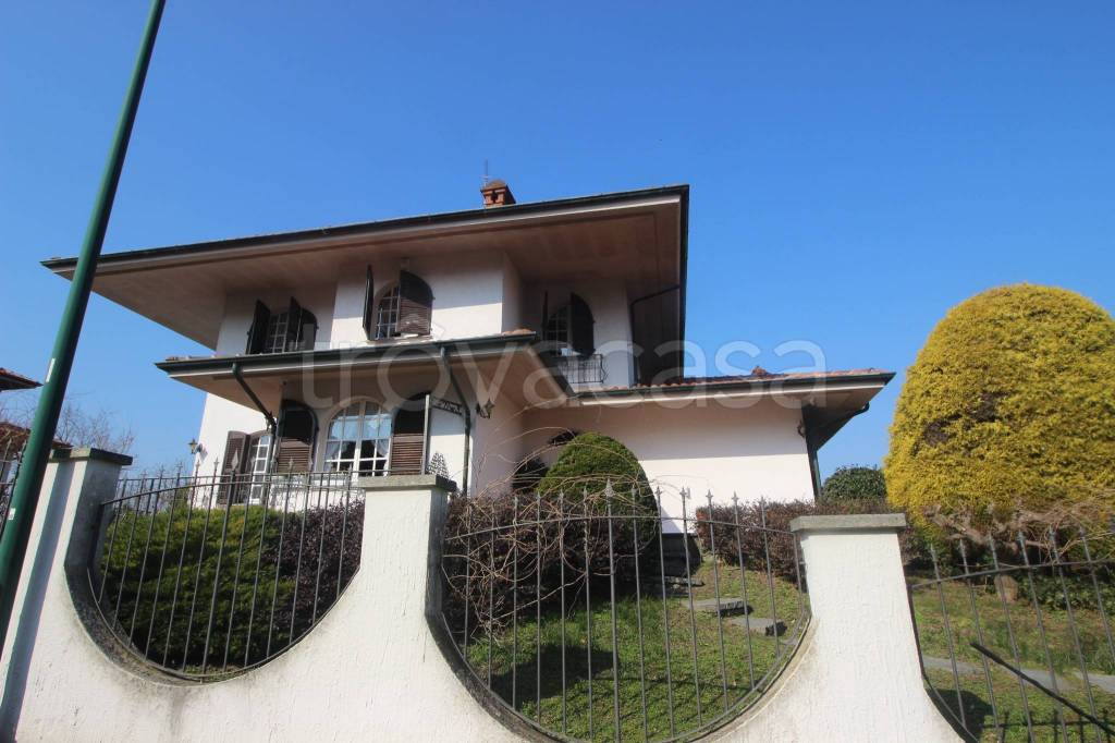 casa indipendente in vendita a Casale Monferrato
