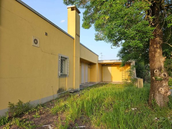 casa indipendente in vendita a Casale Monferrato in zona San Germano