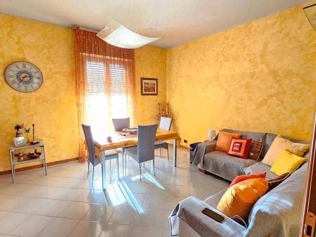 casa indipendente in vendita a Casale Monferrato
