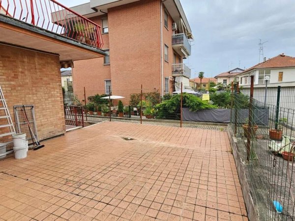 casa indipendente in vendita a Casale Monferrato