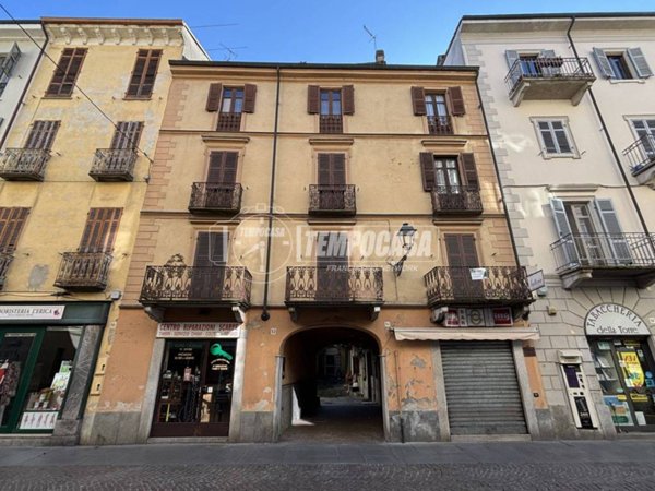 casa indipendente in vendita a Casale Monferrato