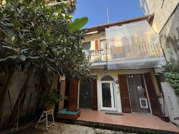 casa indipendente in vendita a Casale Monferrato