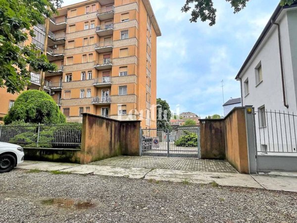 casa indipendente in vendita a Casale Monferrato