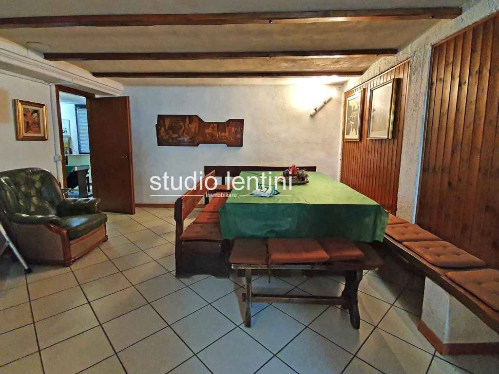 casa indipendente in vendita a Casale Monferrato