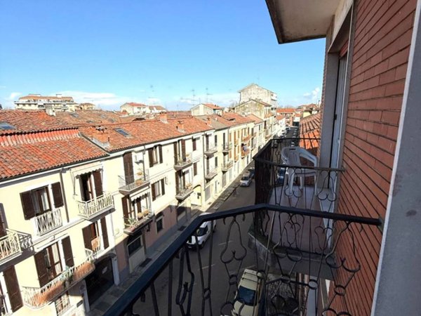 appartamento in vendita a Casale Monferrato in zona Casale Popolo