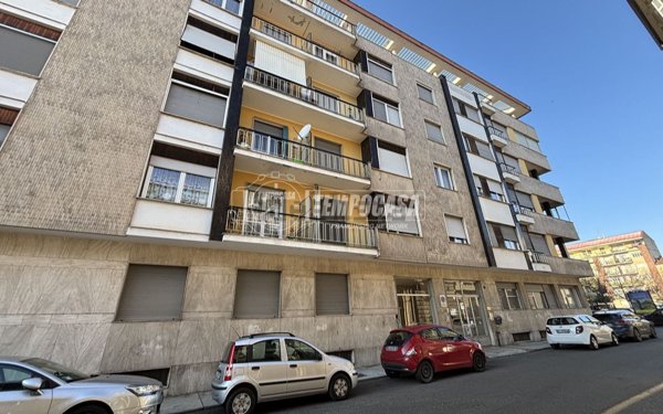 casa indipendente in vendita a Casale Monferrato