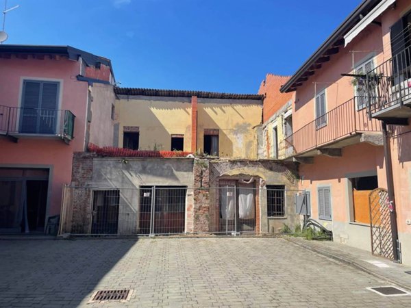 casa indipendente in vendita a Casale Monferrato