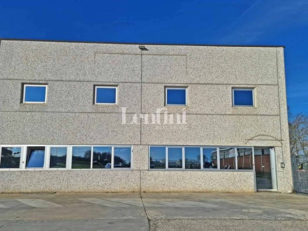 casa indipendente in vendita a Casale Monferrato in zona Santa Maria del Tempio