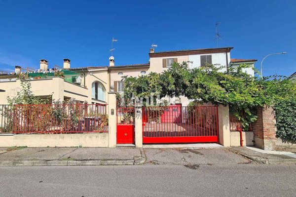 casa indipendente in vendita a Casale Monferrato