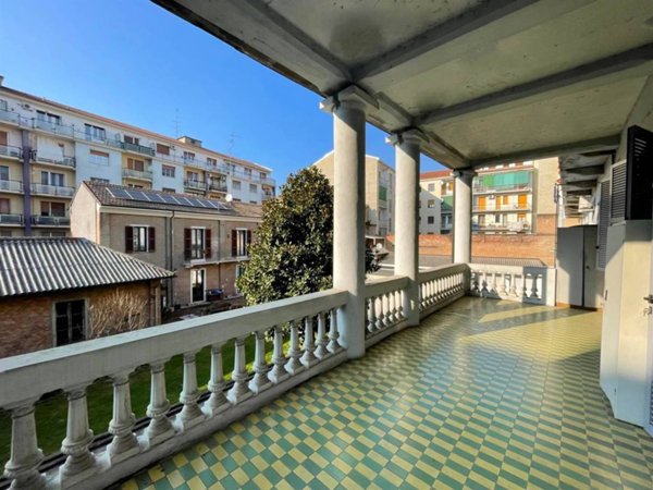 casa indipendente in vendita a Casale Monferrato