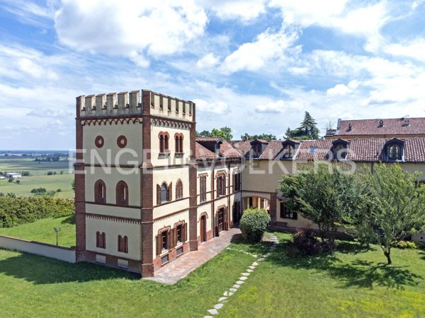 casa indipendente in vendita a Casale Monferrato