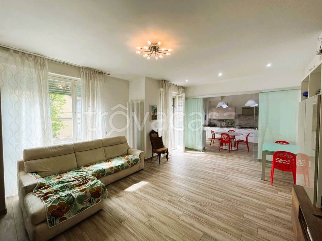 casa indipendente in vendita a Casale Monferrato