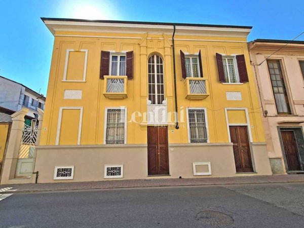 casa indipendente in vendita a Casale Monferrato