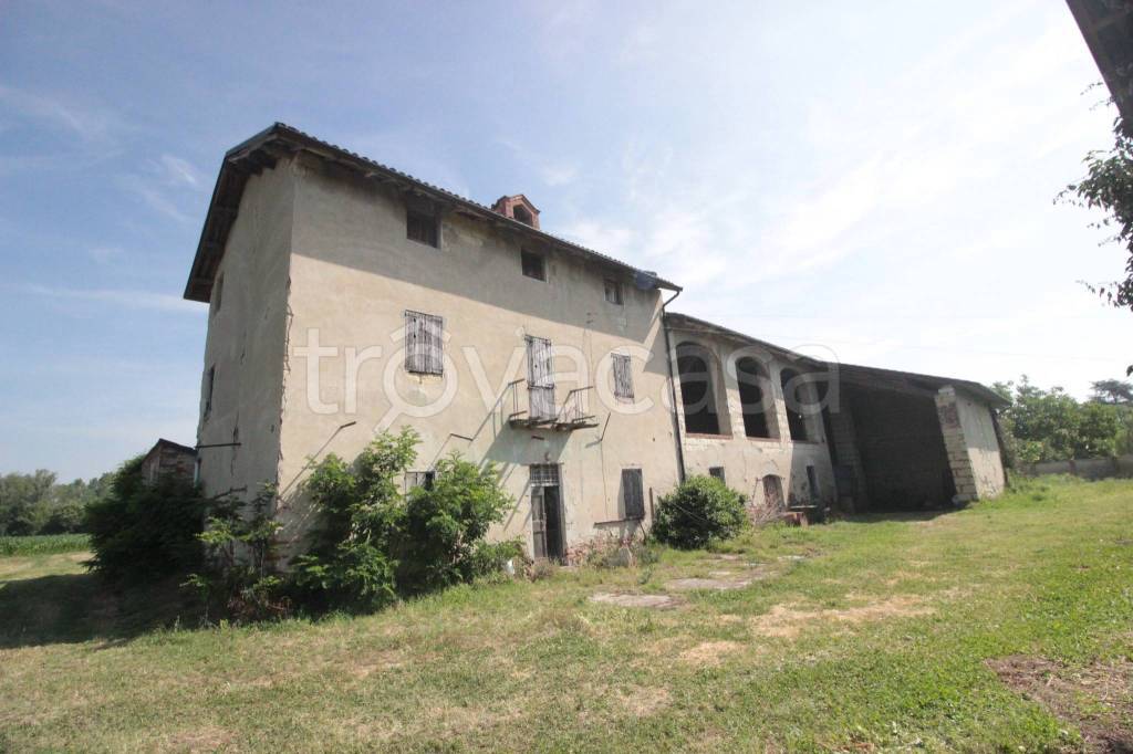 casa indipendente in vendita a Casale Monferrato in zona San Germano