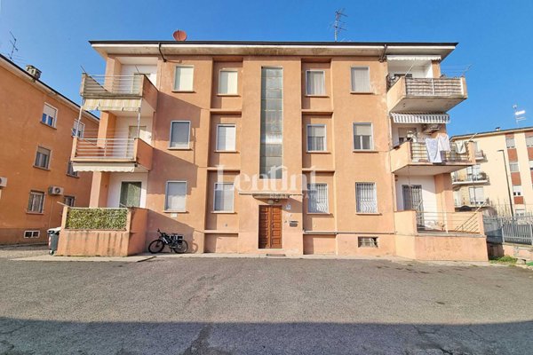 casa indipendente in vendita a Casale Monferrato