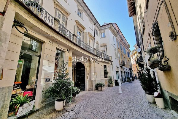 casa indipendente in vendita a Casale Monferrato