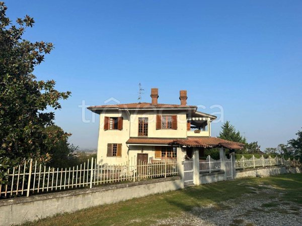 casa indipendente in vendita a Casale Monferrato