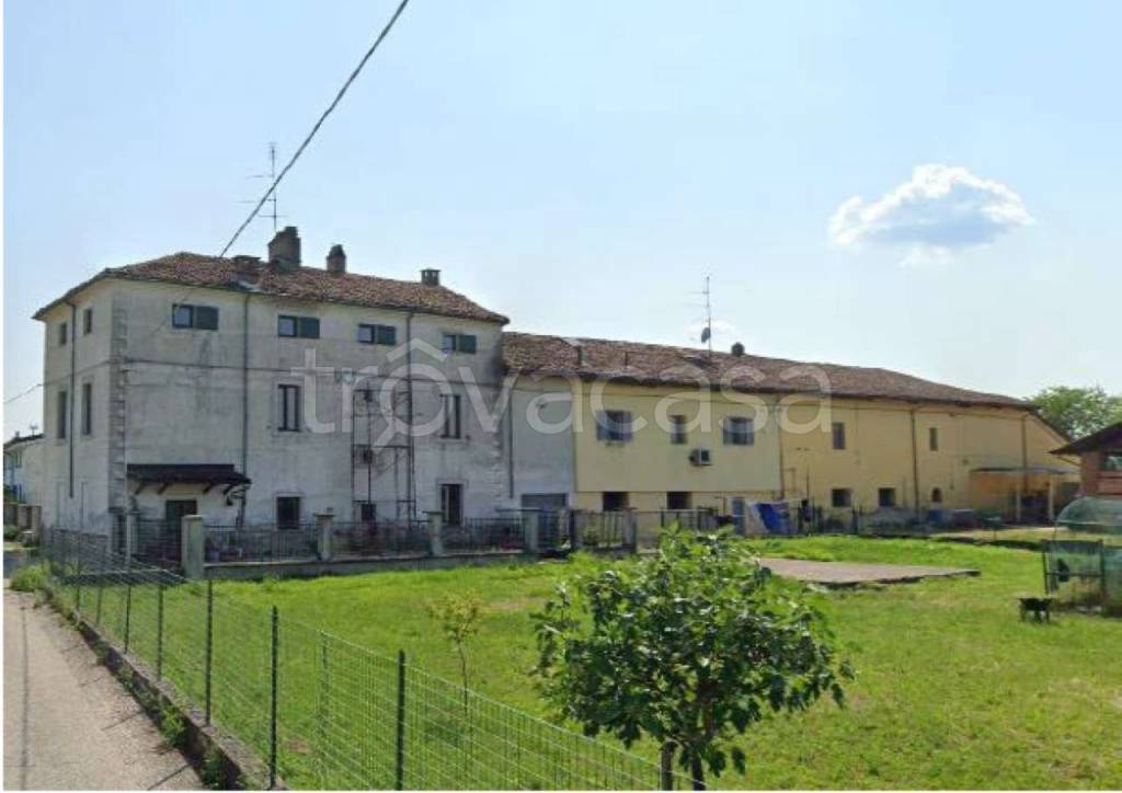 casa indipendente in vendita a Casale Monferrato